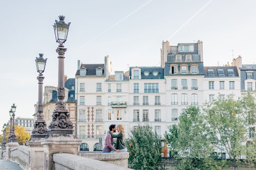 Flytographer photo shoot in Paris